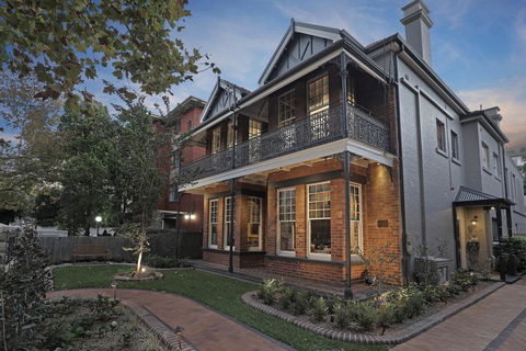 Dalziel Lodge - Lennox Head Accommodation 0