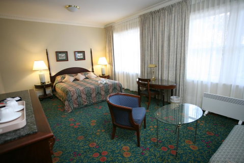 Darcy's Hotel - Lennox Head Accommodation 1