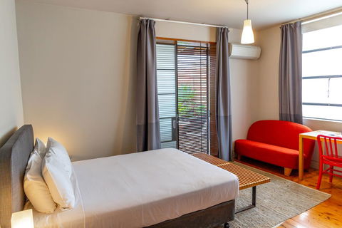 Dive Hotel - Lennox Head Accommodation 1