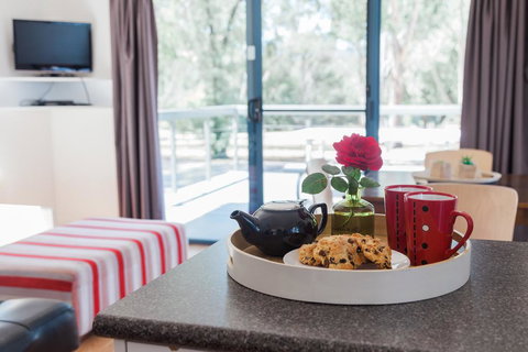 Eildon Pondage Holiday Park - Lennox Head Accommodation 0