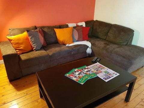 Family Getaway In Eildon - Pet Friendly - Lennox Head Accommodation 3