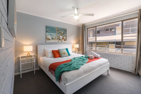 Family, Romance, Fun On Kings Beach - Lennox Head Accommodation 3