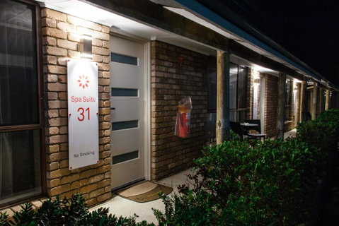 Farnham Court Motel And Restaurant - Lennox Head Accommodation 3