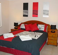 Geraldton Luxury Vacation Home - Lennox Head Accommodation