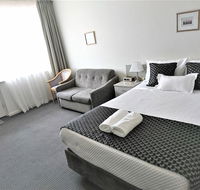 Glenelg beach gateway on Moseley - Lennox Head Accommodation