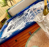 Glenway House Spa Oasis Rockingham - Lennox Head Accommodation