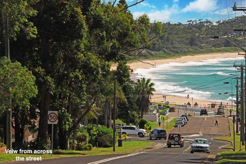 GOLF 39 MOLLYMOOK BEACH - Lennox Head Accommodation 0