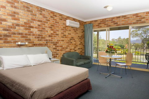 Golf Club Motor Inn Wingham - Lennox Head Accommodation 2