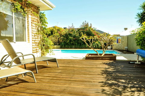 Halls Head Holiday Home - Lennox Head Accommodation 2