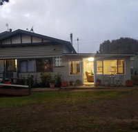 Happy Pig Farm - Lennox Head Accommodation