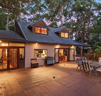 Hidden Gem Acreage Close to Terrigal Beach - Lennox Head Accommodation