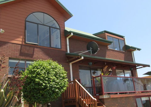 High On Penguin - Lennox Head Accommodation 3