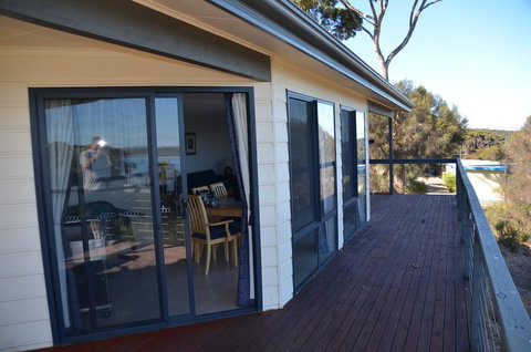 Horizon Lodge - Lennox Head Accommodation 3