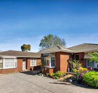 Ivy Units Glen Waverley - Lennox Head Accommodation