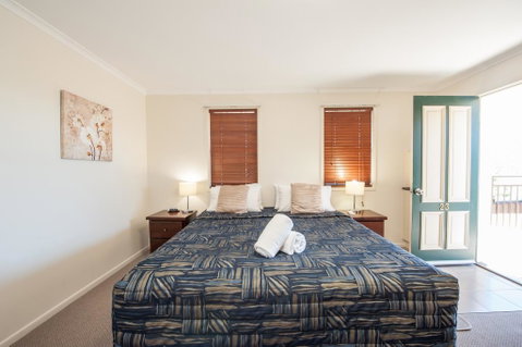 Jacaranda Place Motor Inn - Lennox Head Accommodation 0