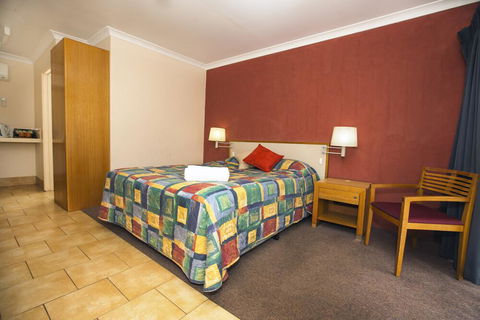 Kalgoorlie Overland Motel - Lennox Head Accommodation 1