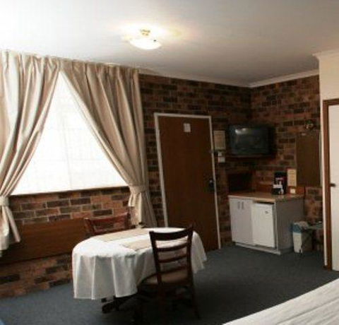 Kinross Inn - Lennox Head Accommodation 1
