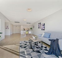 KOZYGURU NORTH RYDE MACQUARIE PARK 2 BEDROOM APT  FREE PARKING NNR009 - Lennox Head Accommodation