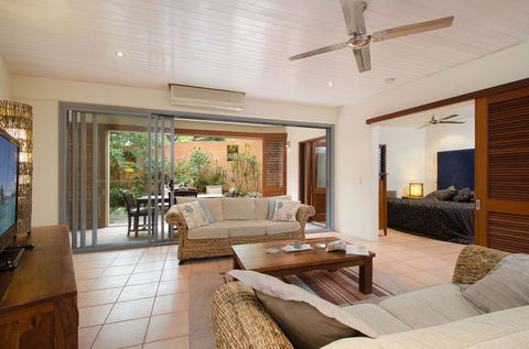 L'Auberge @ Noosa - Lennox Head Accommodation 1