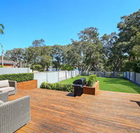 Lakeside Luxury - 13 Lake Street - Lennox Head Accommodation