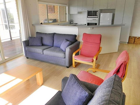 LIFE'S A BEACH - Lennox Head Accommodation 1