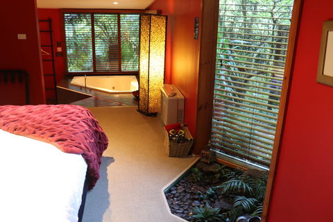 Linden Gardens Rainforest Retreat - Lennox Head Accommodation 0