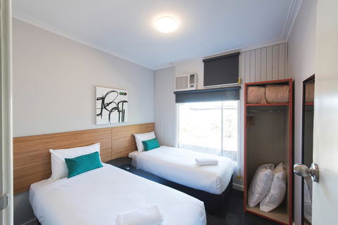 Links Hotel - Lennox Head Accommodation 0