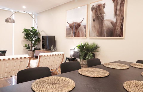 LUXURY Davcorp Executive Rentals - Free Wifi Wine Netflix And Parking In Brompton - Lennox Head Accommodation 3