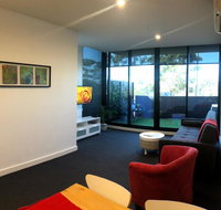 LuxuryBrand New Design InteriorResin-Art. WI-FI - Lennox Head Accommodation