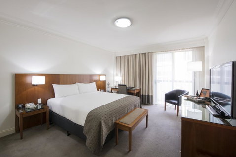 Majestic Roof Garden Hotel - Lennox Head Accommodation 0