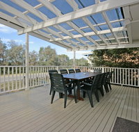 Matron 17 Narrawallee - Lennox Head Accommodation