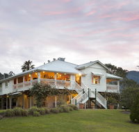 Mavis's Cabins  Mt Warning - Lennox Head Accommodation