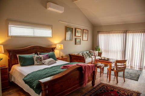 Meander Retreat - Lennox Head Accommodation 0