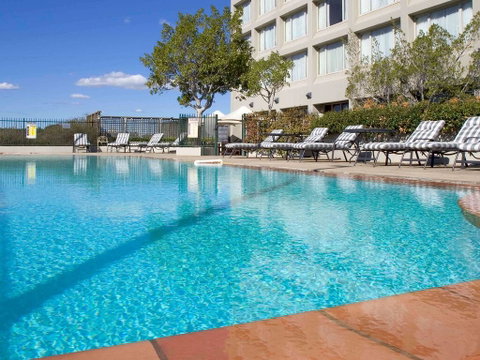 Mercure Sydney Parramatta - Lennox Head Accommodation 3