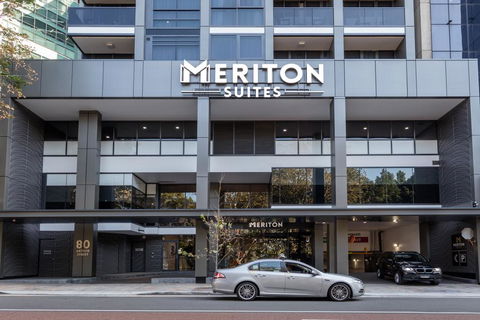 Meriton Suites North Sydney - Lennox Head Accommodation 3
