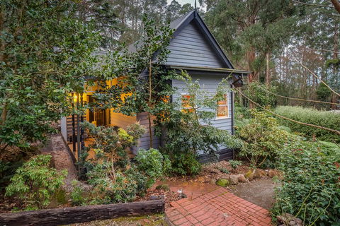 Merrow Cottages - Forest Edge - Lennox Head Accommodation 1