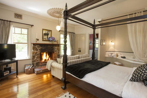 Merrow Cottages - Forest Edge - Lennox Head Accommodation 2