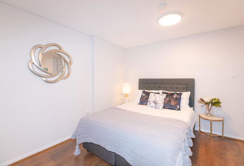MLB48-Sydney Harbour Stunning View Studio With Free Parking - Lennox Head Accommodation 2