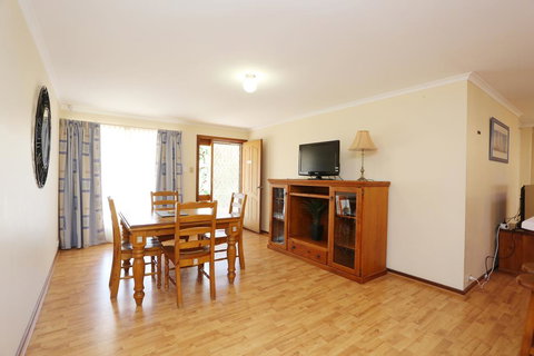 Moonta Bay Accommodation - Lennox Head Accommodation 1