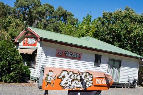 Neds Other Beds - Lennox Head Accommodation 0