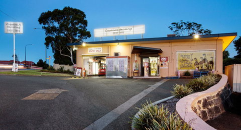 Captain Stirling Hotel - Lennox Head Accommodation 24