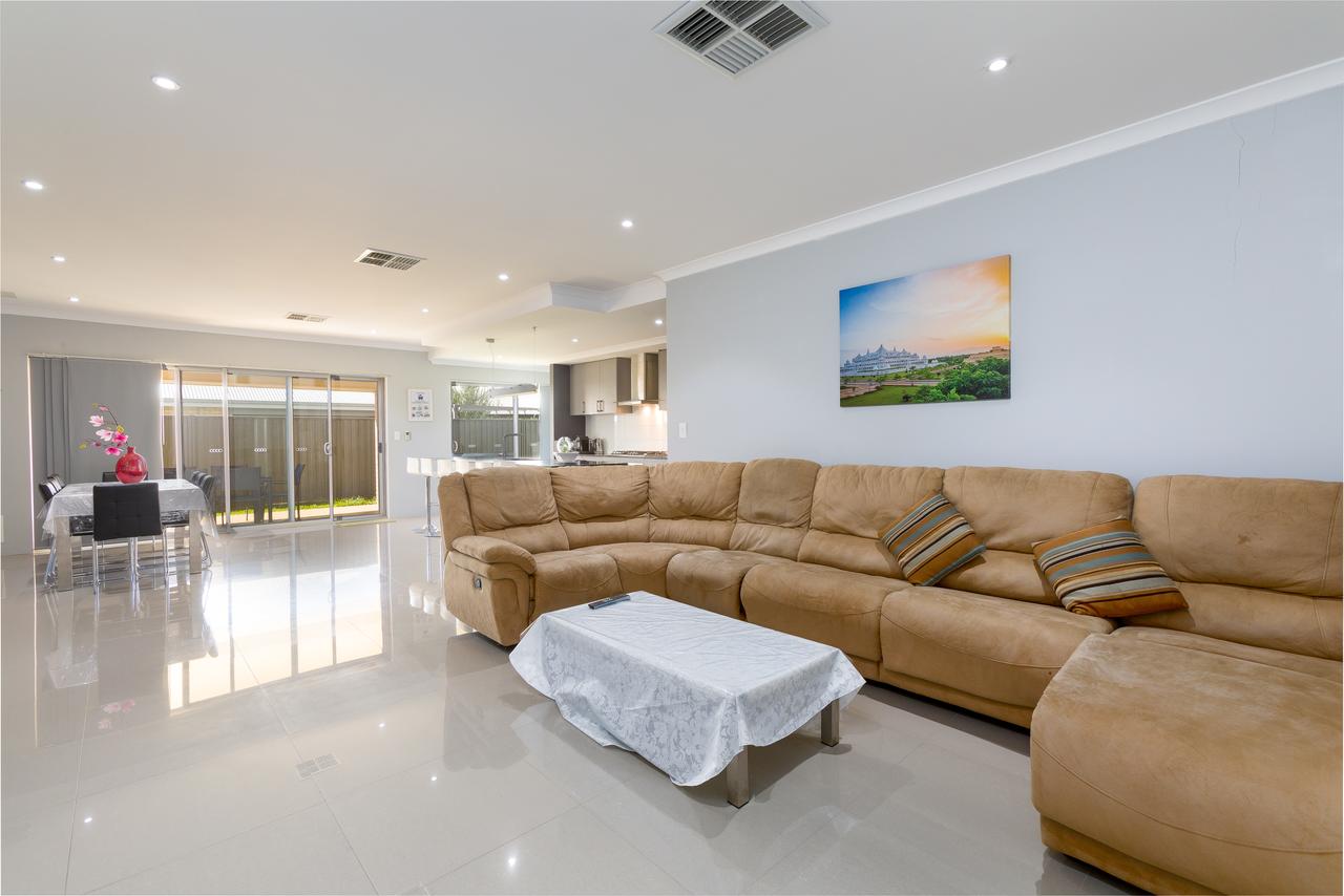Hilbert WA Lennox Head Accommodation