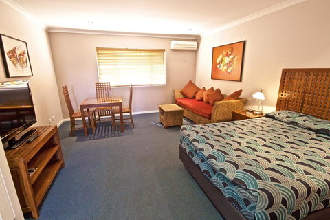 Bunbury Motel And Apartments - Lennox Head Accommodation 2