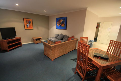 Bunbury Motel And Apartments - Lennox Head Accommodation 11