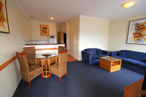 Bunbury Motel And Apartments - Lennox Head Accommodation 5