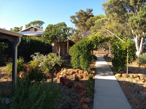 Hotham Ridge Estate - Lennox Head Accommodation 4