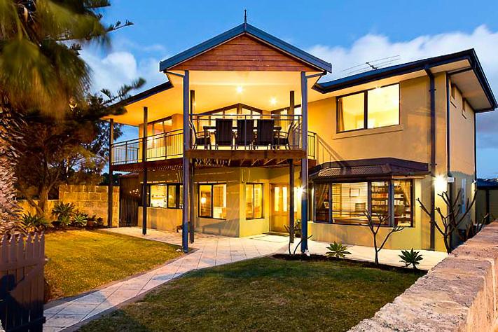 Mullaloo WA Lennox Head Accommodation