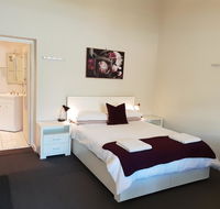 Stirling Apartments - Studio 1 - Lennox Head Accommodation