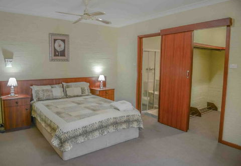 Geraldton Holliday Villas - Lennox Head Accommodation 4