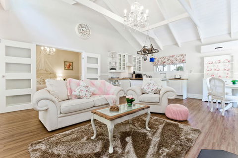 Quiet Escapes Cottages - Lennox Head Accommodation 20